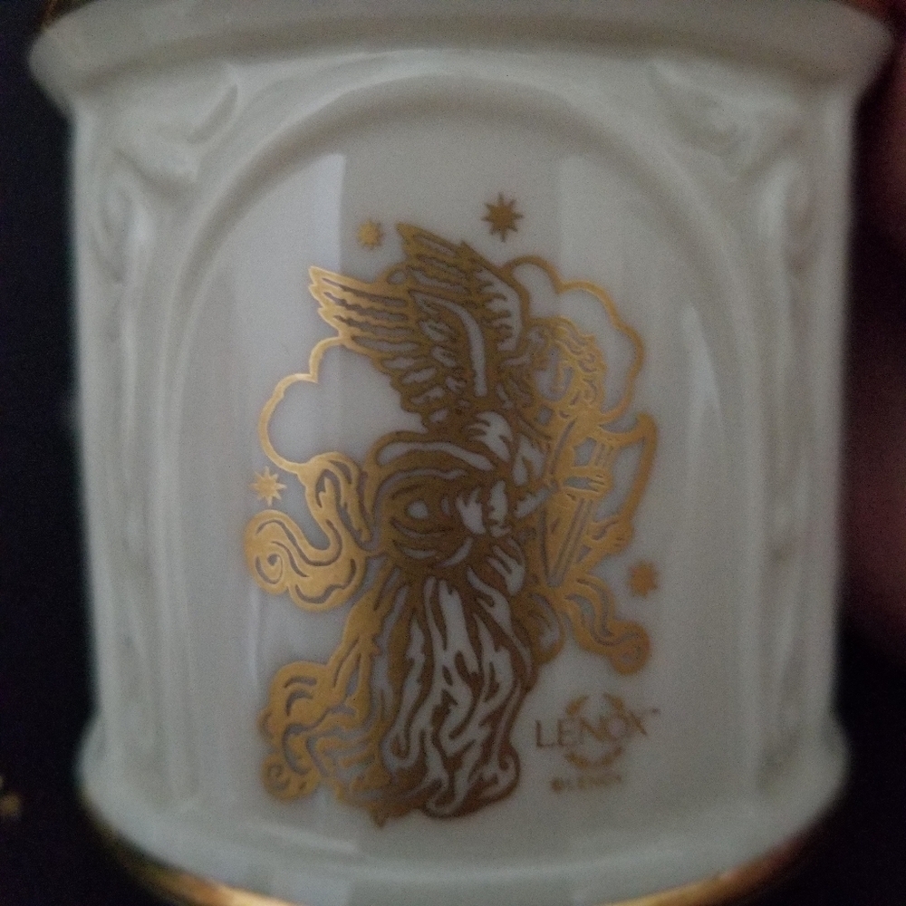 Lenox Angel Ornament 24K Gold Trim In Box 5 Inch
